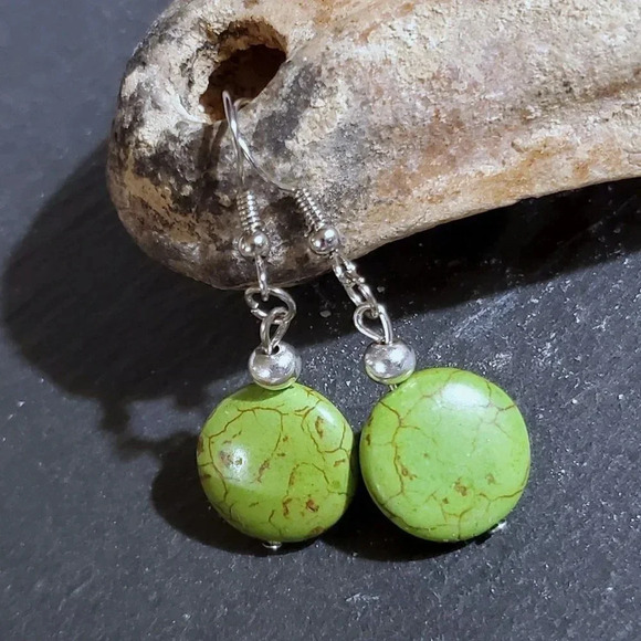 Handcrafted Silver and Green Magnesite Gemstone Puffed Coin Dangle Earrings - Picture 1 of 7
